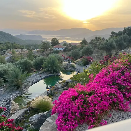 Hotell Palace Gokbel