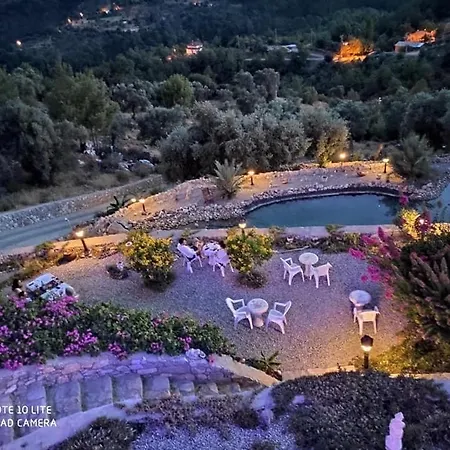 Palace Gokbel Hotel